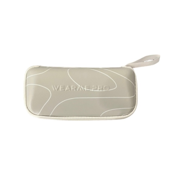 WearMe Pro Black Cat Eye Sunglasses with Zip Around Hard Case CAT007 - Picture 8 of 12